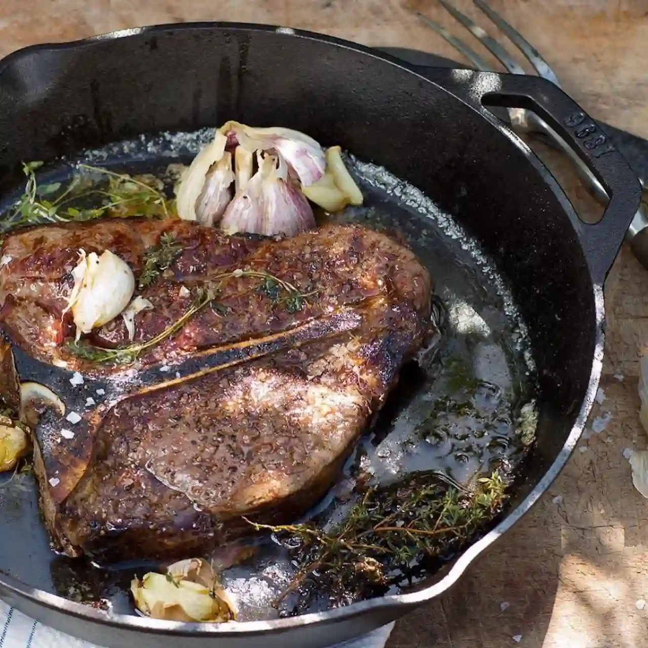 Distintos usos según el material de la sartén saludable
